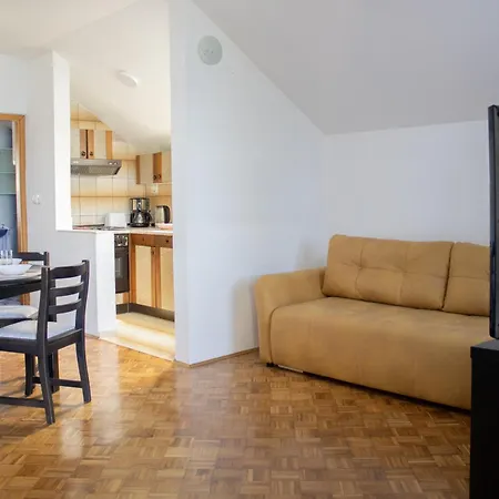 بيت للعطل House Private