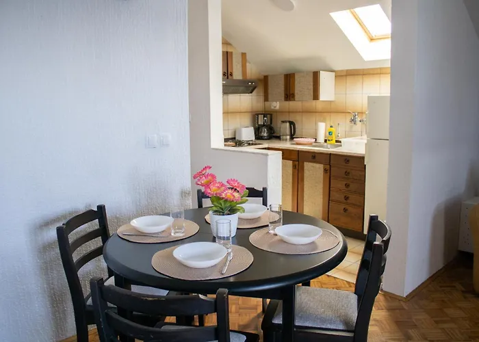 House Private Бибинье