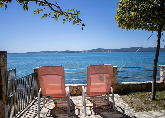 House Private بيبينيا