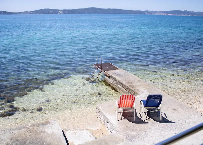 House Private Бибинье