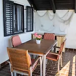 Semesterbostad House Private